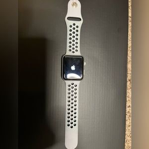 Apple Watch Series 3 42mm band Nike Edition WI-FI only